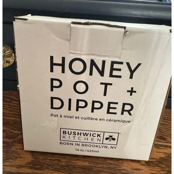 New Bushwick Kitchen Honey Pot with Dipper | Ceramic Jar with Lid | 14 oz - Picture 5 of 5